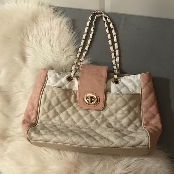 Tufted Tri-Color Purse 👜 - Picture 2 of 8